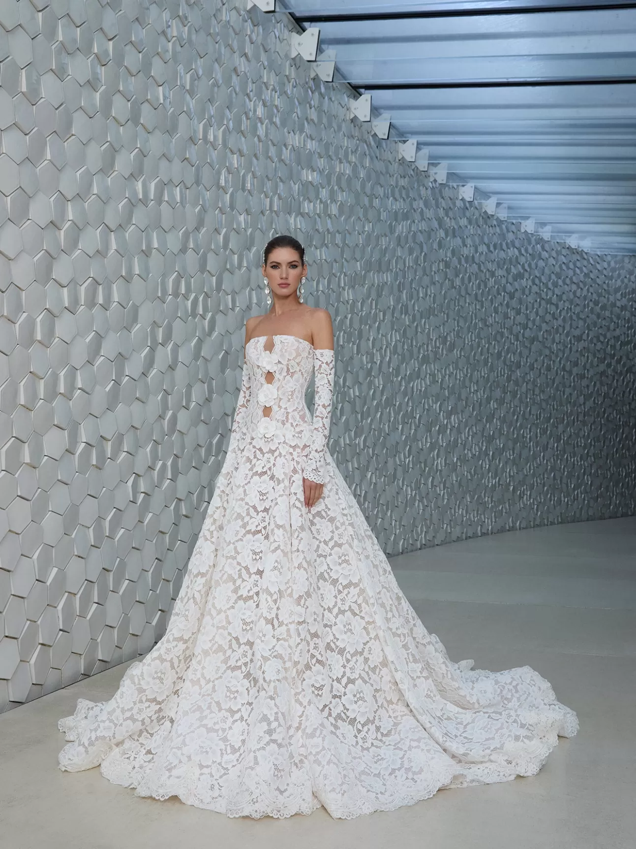 Élégance Contessa : Robes de Mariée Exclusives par Galia Lahav 

Boutique Contessa - Créations Signature Galia Lahav 

Nouvelle Collection Printemps-Été 2024 | Galia Lahav Contessa 

Contessa by Galia Lahav : Élégance Intemporelle en Mode Nuptiale 

Atelier Galia Lahav - Collection Contessa Édition Privée