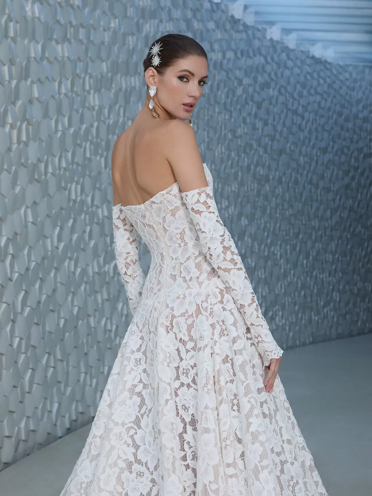 Élégance Contessa : Robes de Mariée Exclusives par Galia Lahav 

Boutique Contessa - Créations Signature Galia Lahav 

Nouvelle Collection Printemps-Été 2024 | Galia Lahav Contessa 

Contessa by Galia Lahav : Élégance Intemporelle en Mode Nuptiale 

Atelier Galia Lahav - Collection Contessa Édition Privée