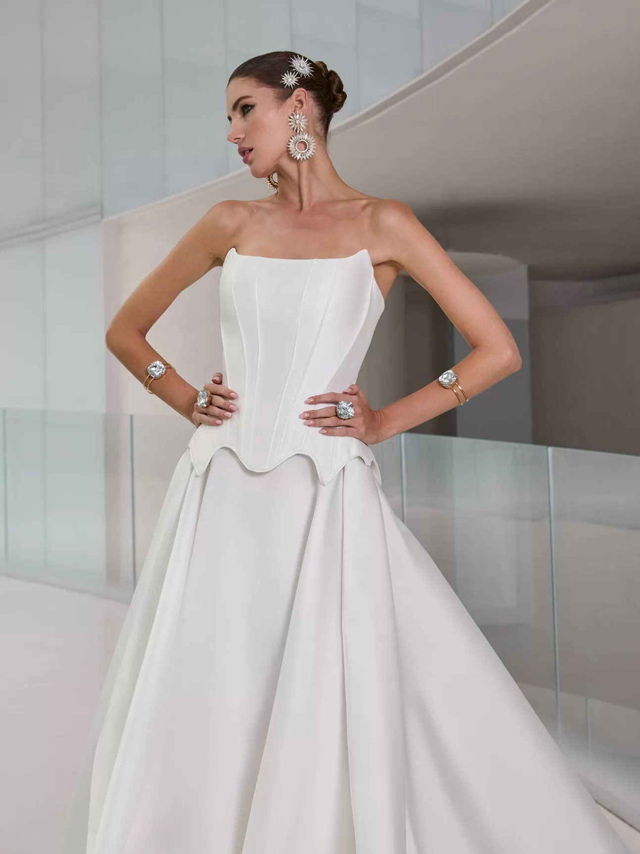 GALIA LAHAV - Élégance de la Duchesse | Robes de Mariée & Créations Exclusives | Boutique d'Exception