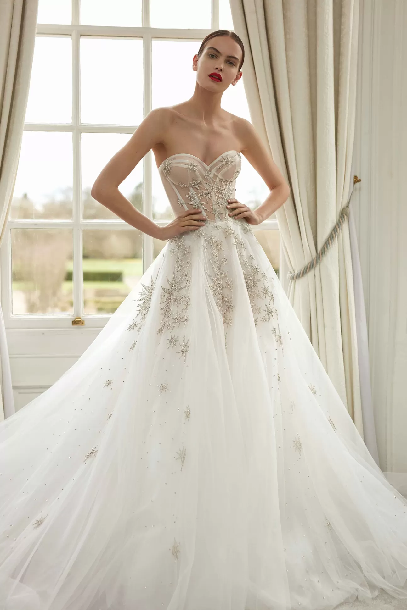 GALIA LAHAV Robe de Mariée Élégante 