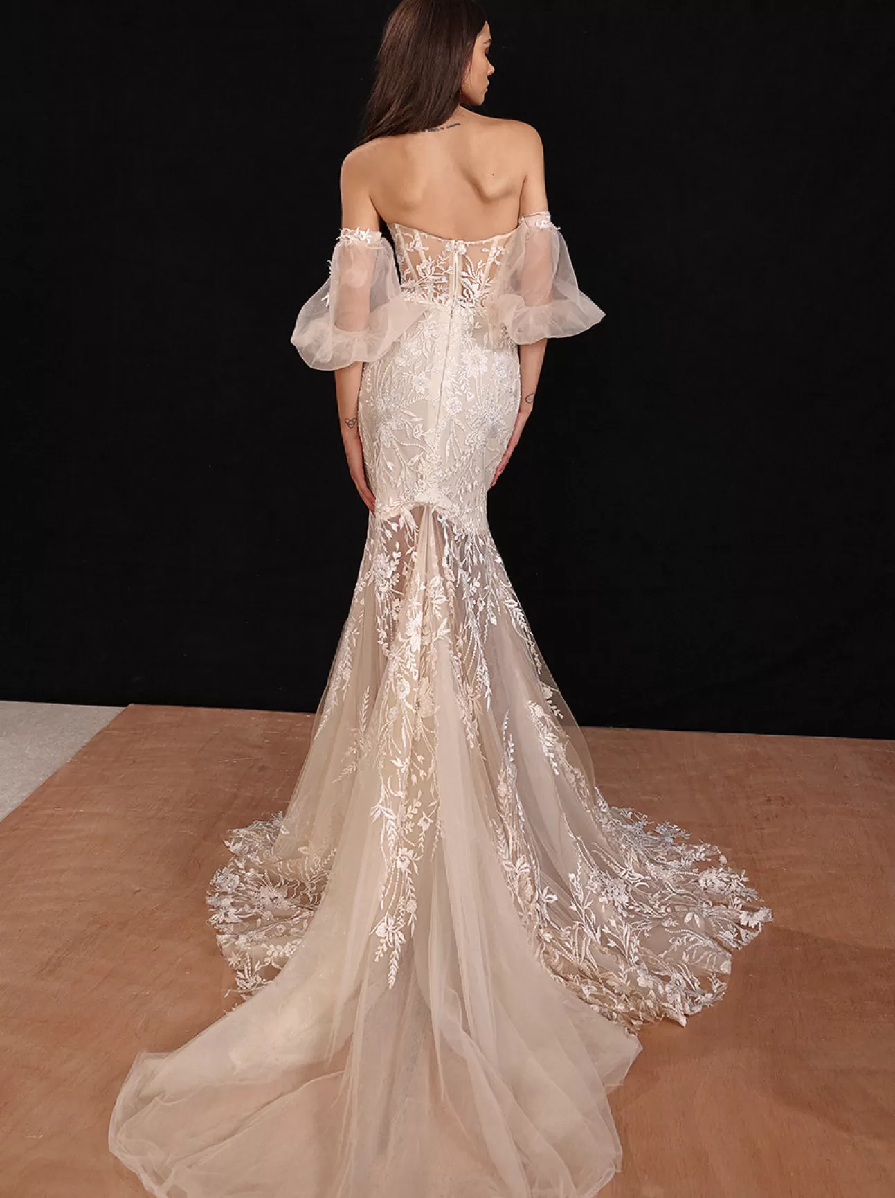 Robe de Soirée GALIA LAHAV Josi - Élégance Intemporelle à Prix Doux 

(：