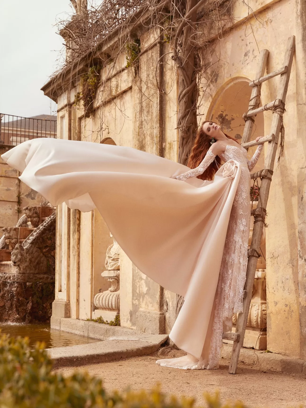 GALIA LAHAV Collection Féérique de Noël : Élégance Hivernale en Nouvelle Édition 2023
