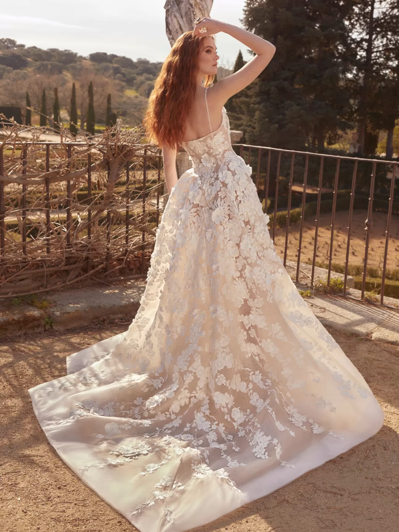Robe de Mariée GALA LAHAV « Romarin » : Élégance Inégalée pour Votre Jour Spécial