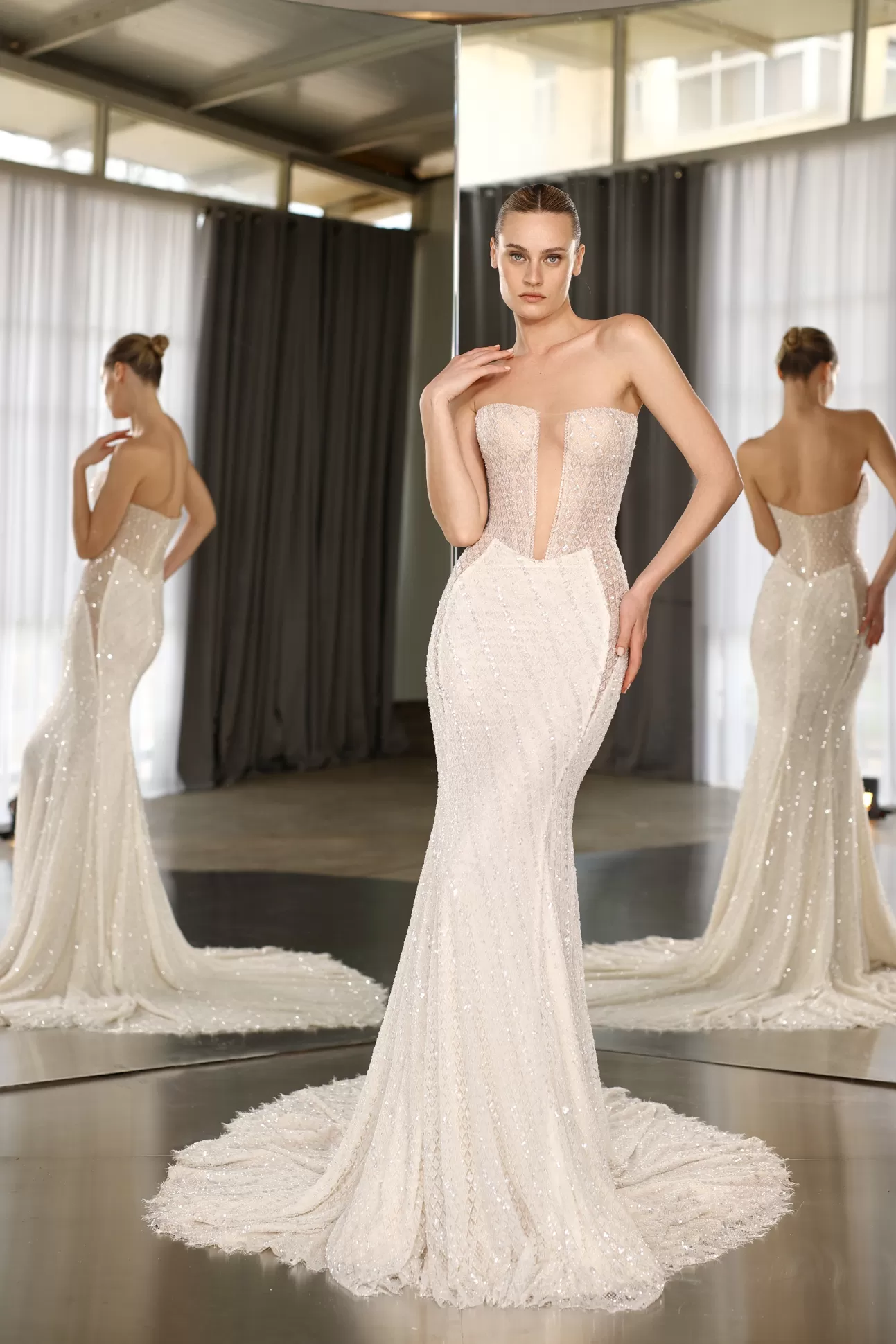 GALIA LAHAV : Robe de soirée Élégance Tokyo - Collection exclusive automne 2024