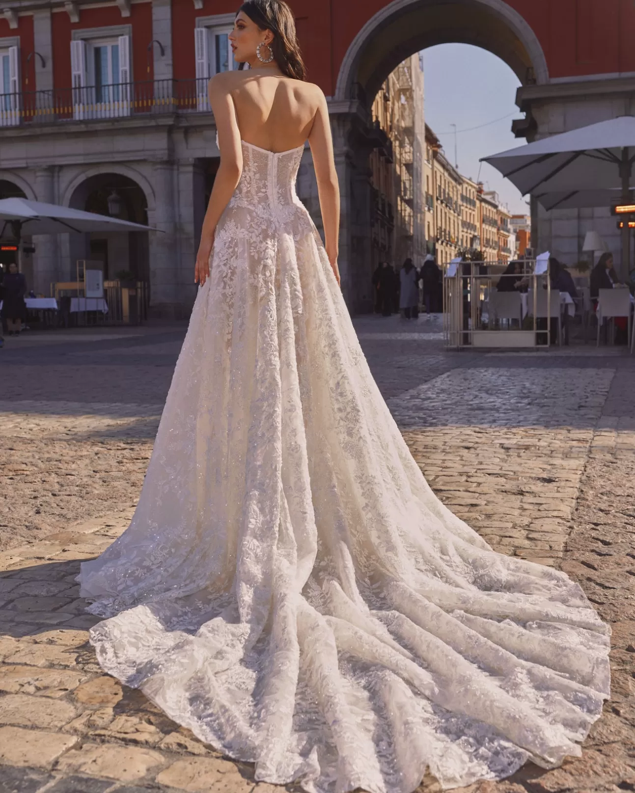 Élégance Intemporelle - Robe de Soirée Uma par GALIA LAHAV | Promotion Exclusive sur les Créations Couture 

Nouvelle Collection Uma : Robes Signature GALIA LAHAV en Offre Spéciale - Pour une Silhouette Envoûtante 

Robes de Mariage Uma Édition Limitée - GALIA LAHAV Vous Offre des Finitions Main-Cousues Exceptionnelles 

Collection Printemps Uma : Découvrez les Pièces Uniques de GALIA LAHAV en Promotion Éphémère 

Événement Exclusif : Robes-Coutures Uma de GALIA LAHAV - Jusqu'à -30% sur les Modèles Phares